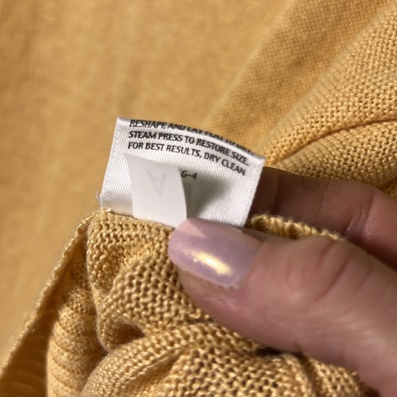 Eileen Fisher Linen Knit Sweater Size M Color is a Light Dijon Mustard Color - Picture 11 of 11